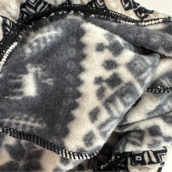 Womens Snowflake Holiday Fleece Lined Leggings Black Cream - Picture 4 of 4